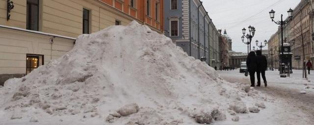 Петербуржцы назвали качество уборки снега в городе ужасным: результаты опроса