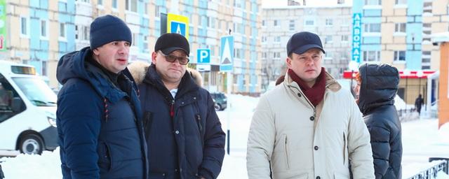 Дмитрий Жаромских проверил качество уборки снега на улицах Надыма