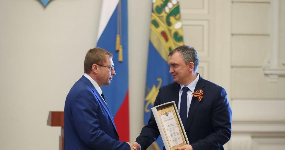В Астрахани в резиденции губернатора наградили лучших связистов