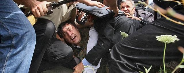 Лавров: Надеюсь, киевский режим не пойдет по пути Саакашвили образца 2008 года