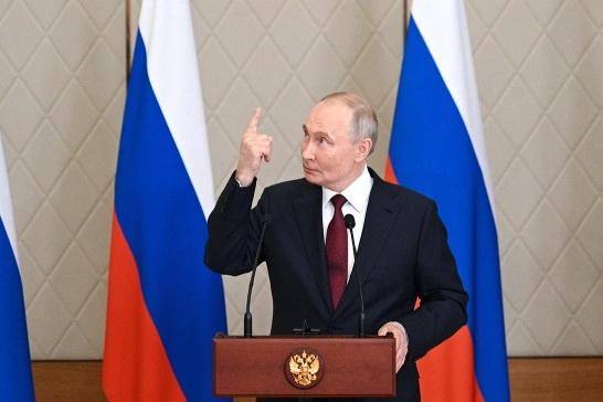 Путин вспомнил советский анекдот, отвечая на вопрос об ударах «Орешником» по Киеву