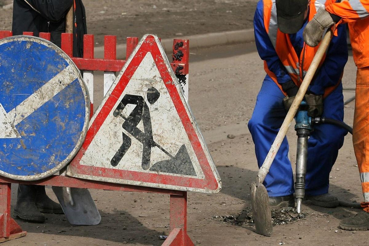 Минтранс Новгородской области: подписаны контракты на ремонт 23 километров дорог