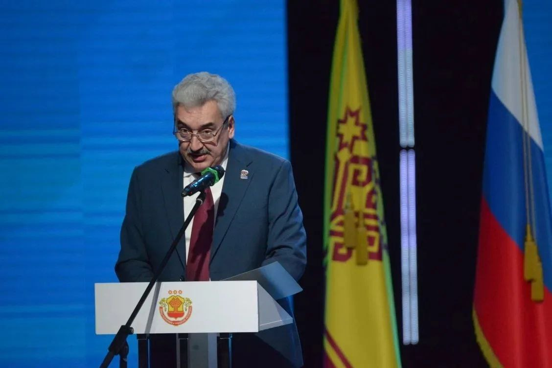 «Партия создана для людей и работает для них»: Председатель Госсовета Леонид Черкесов подвел итоги Народной программы «Единой России» в Чувашии и озвучил новые планы