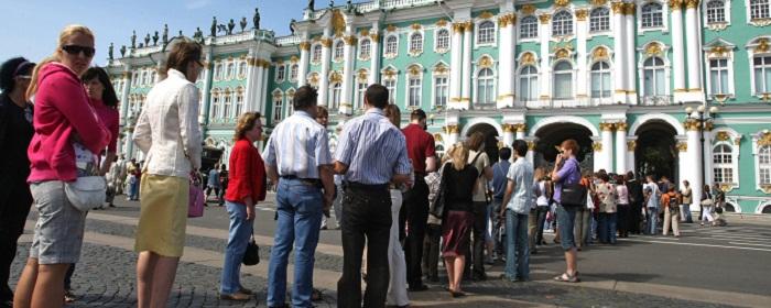 Губернатор Беглов: За полгода Санкт-Петербург посетили более 4 млн туристов