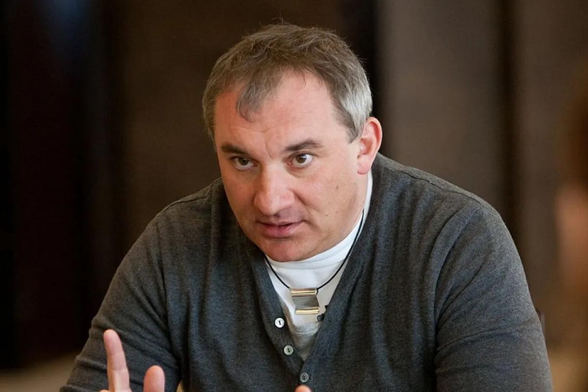 Самый хитрый патриот. О чем молчит «сбежавший» Николай Фоменко