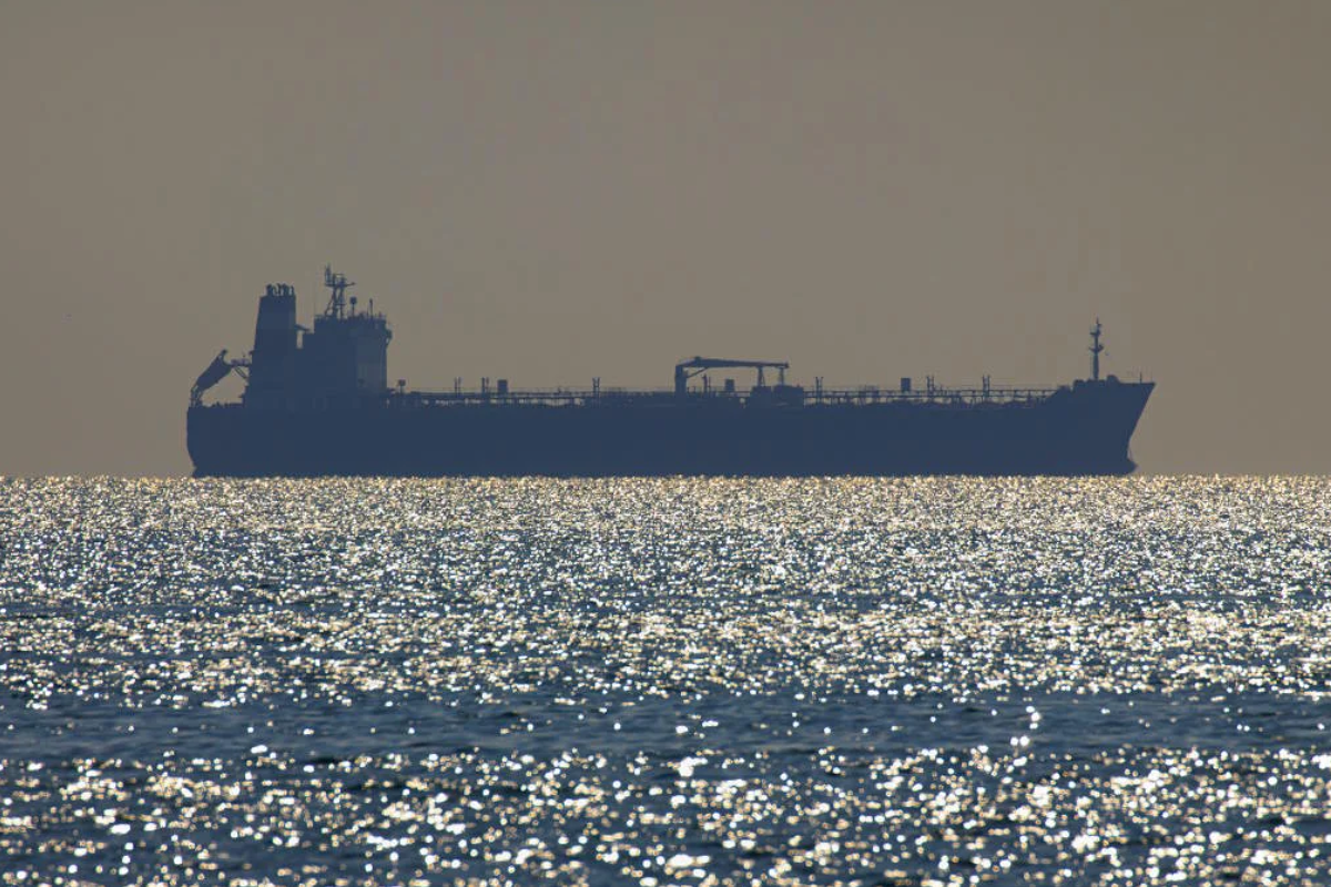 Хуситы атаковали ракетами танкер с российской нафтой