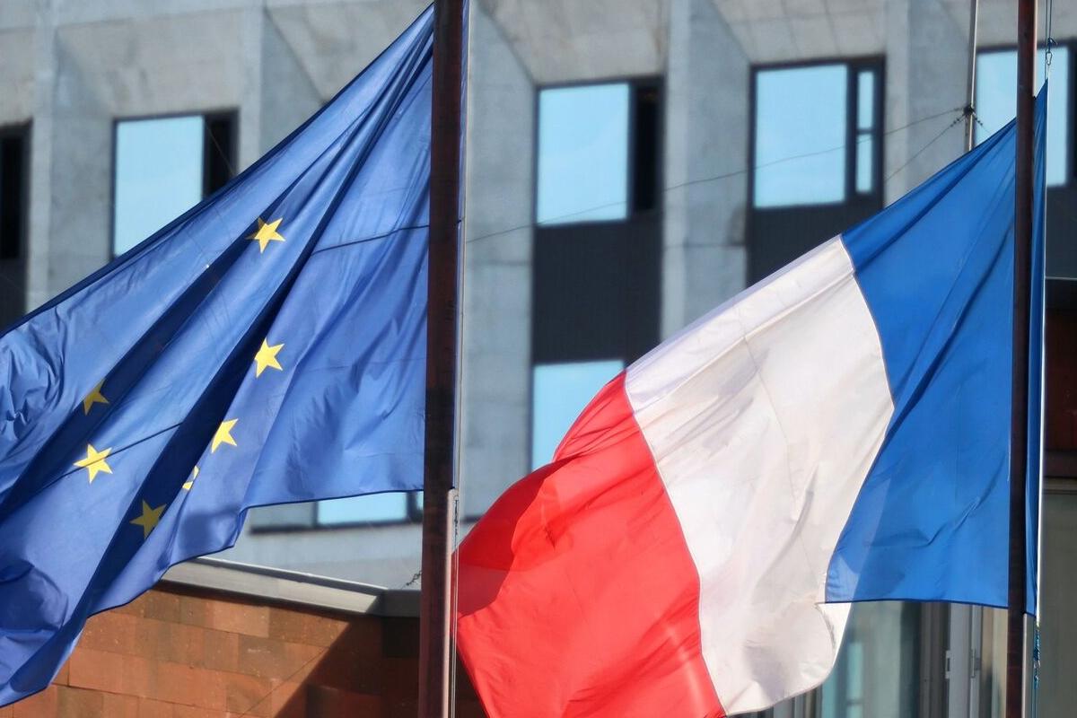 Франция предложила Евросоюзу ввести новые антироссийские (страна-террорист) санкции