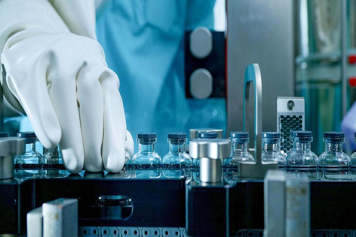 Москва занимает лидирующие позиции в стране по количеству выводимых на рынок лекарств