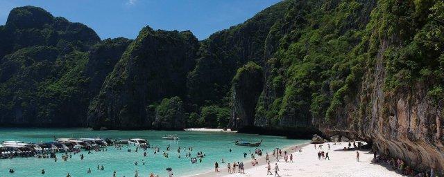Власти закрыли тайский пляж, где снимался фильм с участием Ди Каприо