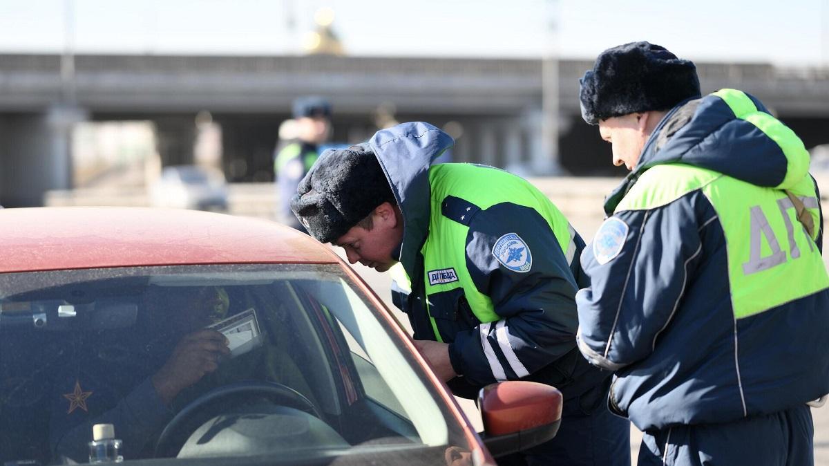 Житель Херсонской области угодил на скамью подсудимых из-за взятки сотрудникам ГИБДД