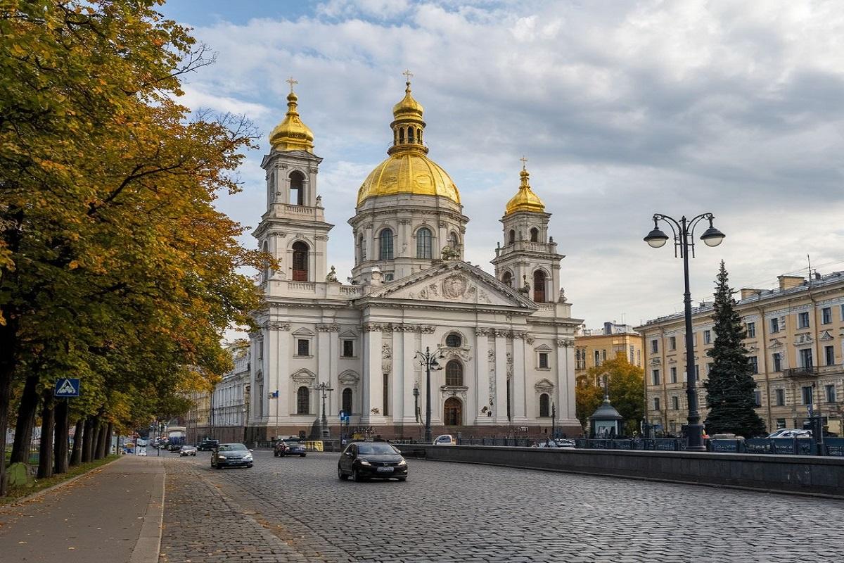 Взрывы в Киеве: мэр Кличко сообщает о работе ПВО и пожаре на складе