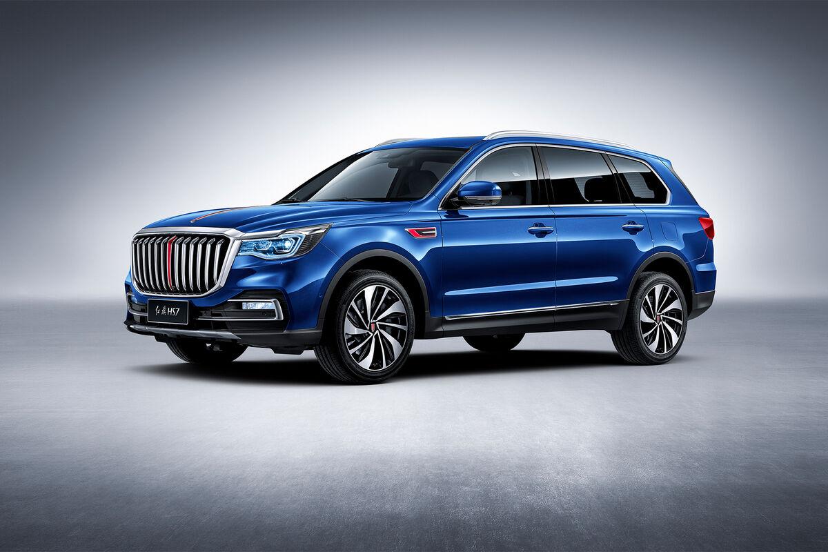 Кроссовер Hongqi HS7 получил 2-литровый турбодвигатель мощностью 248 л.с.