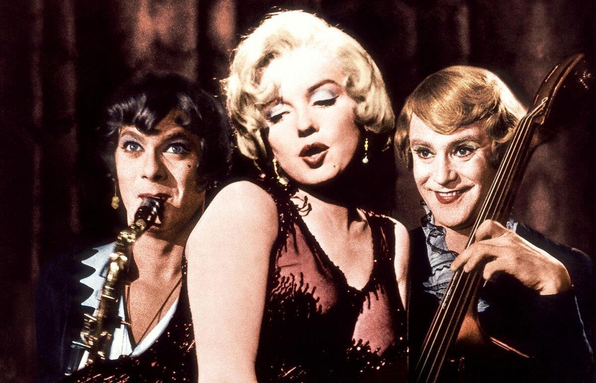 Ремейк или жалкая пародия. 10 российских фильмов, которые пытались стать круче американских оригиналов