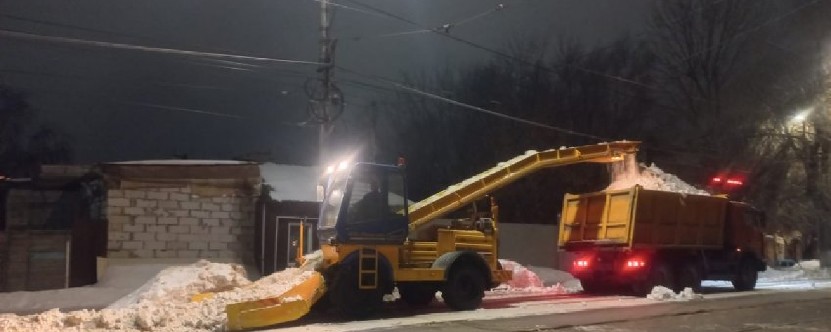 Власти Ульяновска рассказали о ночной уборке снега в городе