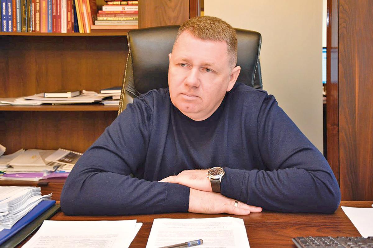 Глава Симферополя Михаил Афанасьев поздравил сотрудников Службы спецсвязи ФСО