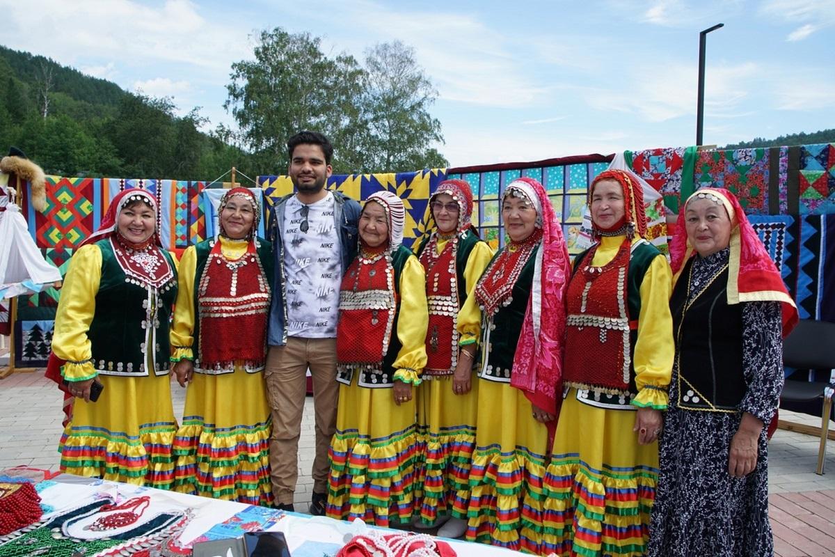 В Башкирии прошел этнофестиваль Шульган-FEST, гостей удивили традиционные состязания и работы ремесленников