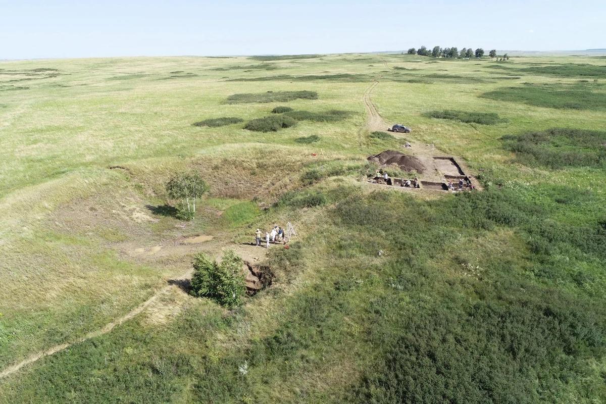 Российские археологи изучили в Челябинской области рудник бронзового века