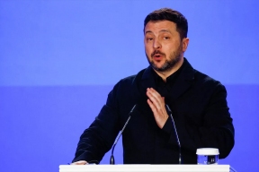 «Очередной чек за наш счет»: во Франции взбешены визитом Зеленского за новыми миллионами из пустой казны