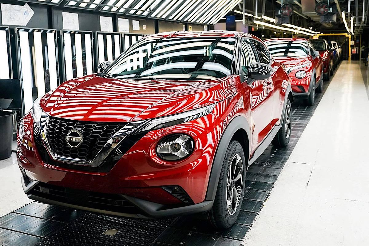 Nissan под гнетом пошлин Трампа размышляет о переезде в США