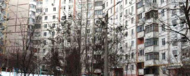 В Белгороде с балкона пятого этажа выпал мальчик