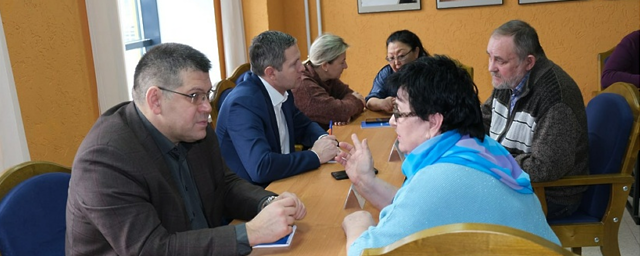 Глава г.о. Пущино Алексей Воробьев обсудил с жителями объединение округа с Серпуховом и Протвино