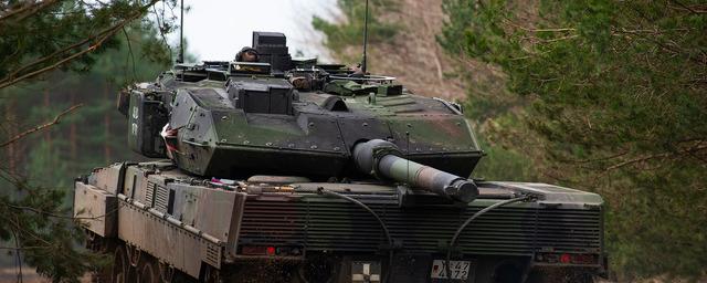 Власти Канады передали ВСУ ремонтные машины для обслуживания танков Leopard