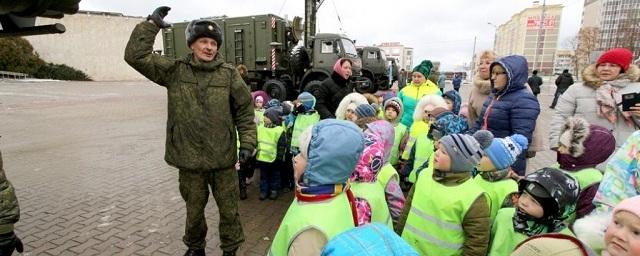 В Рузе проходит выставка современной военной техники