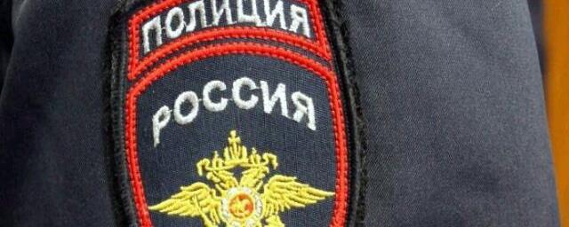 В столице у подростка отобрали кроссовки стоимостью 27 тысяч рублей