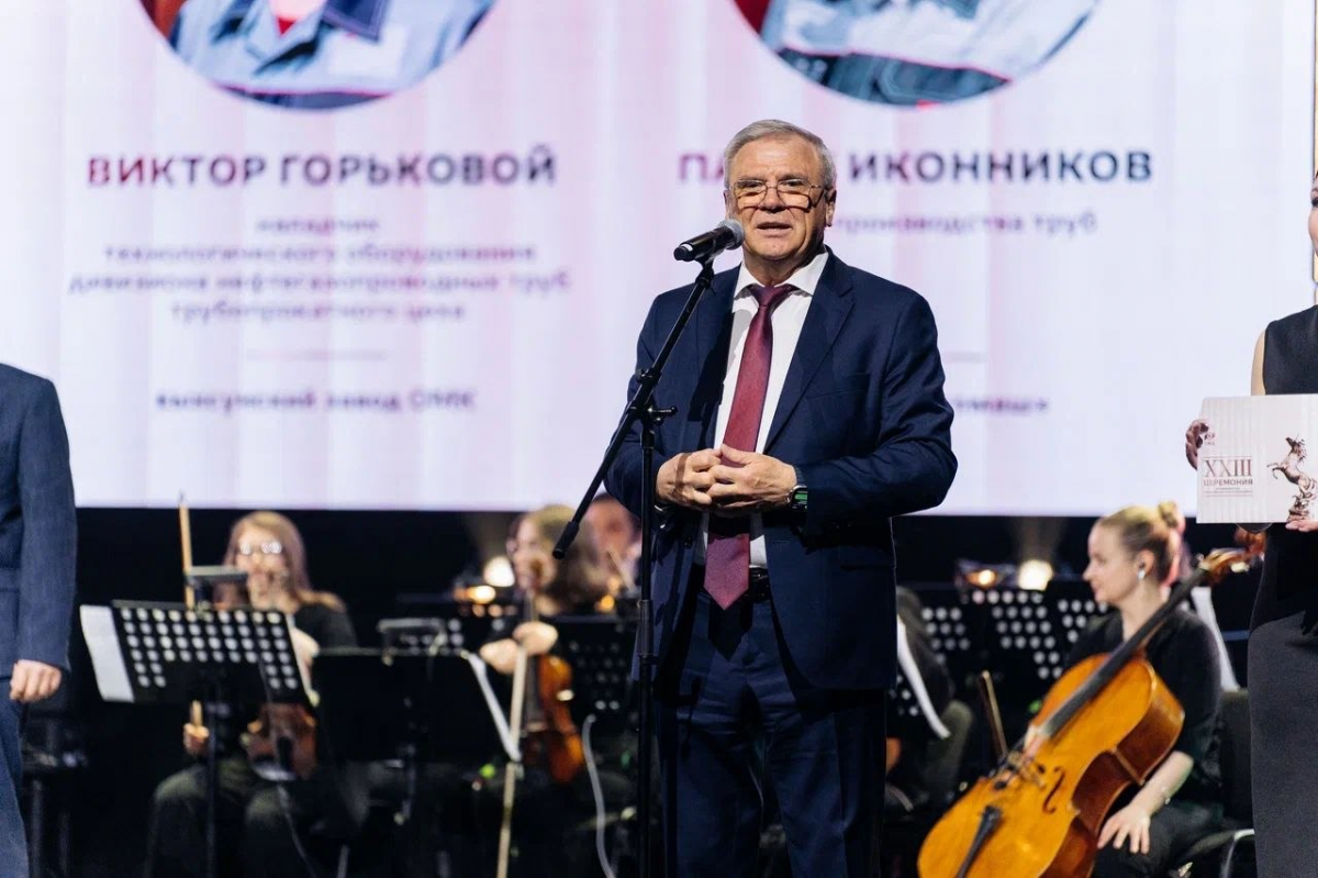 «За специалистами – будущее»: Спикер Заксобрания Нижегородской области Евгений Люлин принял участие в награждении лучших сотрудников ОМК