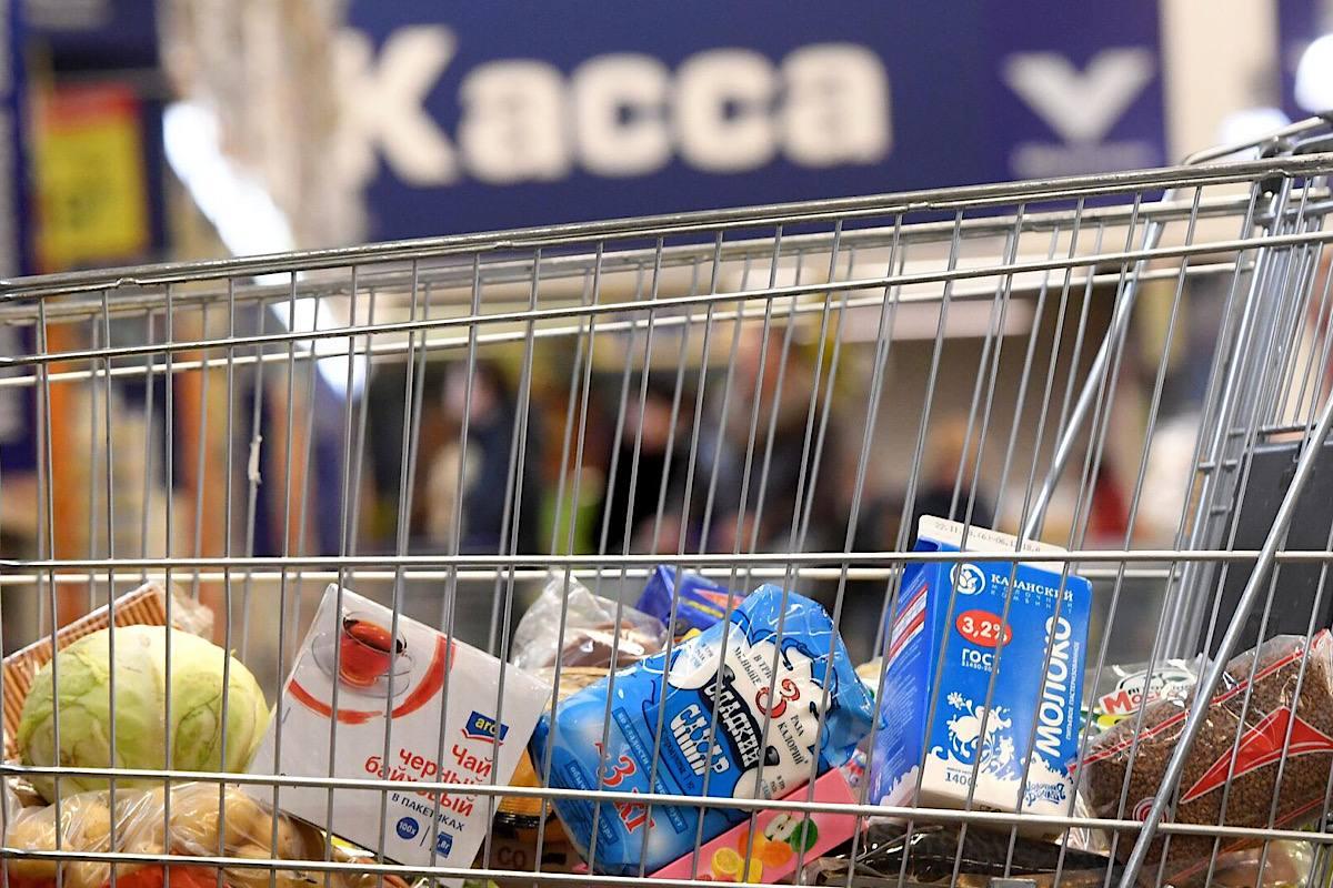 Стало известно, сколько россияне тратят на еду в неделю и как тип питания влияет на расходы