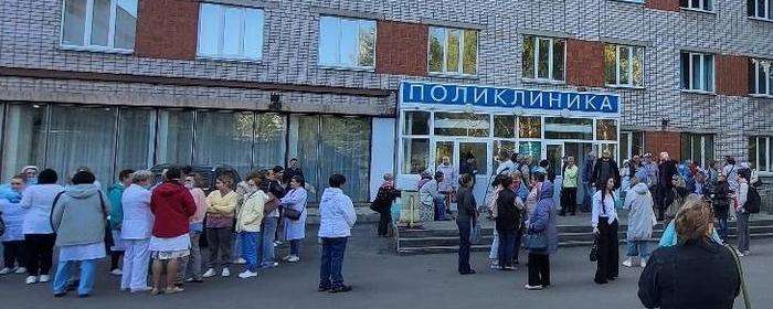 В одной из больниц Ижевска эвакуируют персонал и пациентов