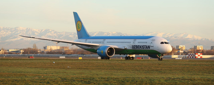 Самолет, летевший из Москвы в Ташкент, сел в Ургенче из-за смерти пассажира