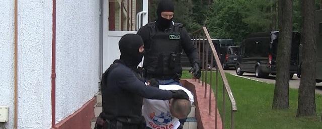Посол России в Минске: Задержанные россияне могут работать в ЧОПе