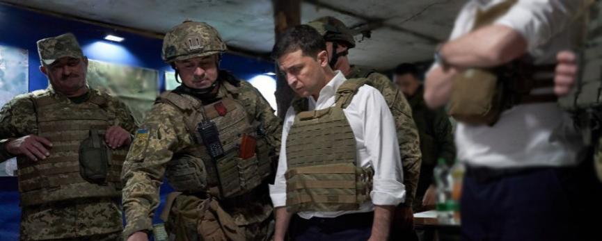 Офис Зеленского: Нелегальное оружие националистов вывезено из Золотого