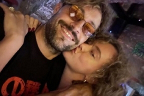 Возлюбленный Аглаи Тарасовой приехал к актрисе после ее задержания