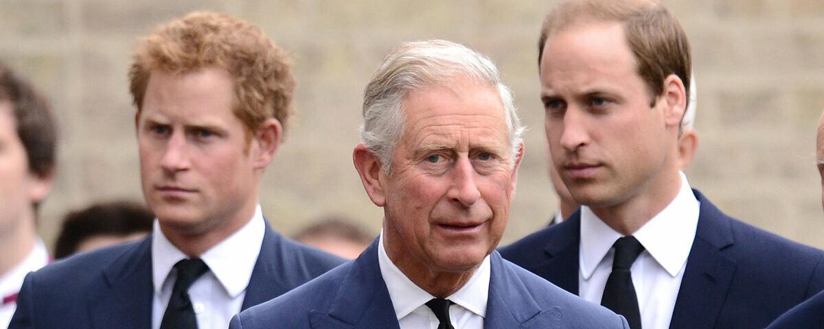 Принц Чарльз сделал шаг к примирению с младшим сыном Гарри