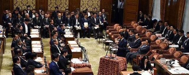 Kyodo: японское правительство в полном составе ушло в отставку