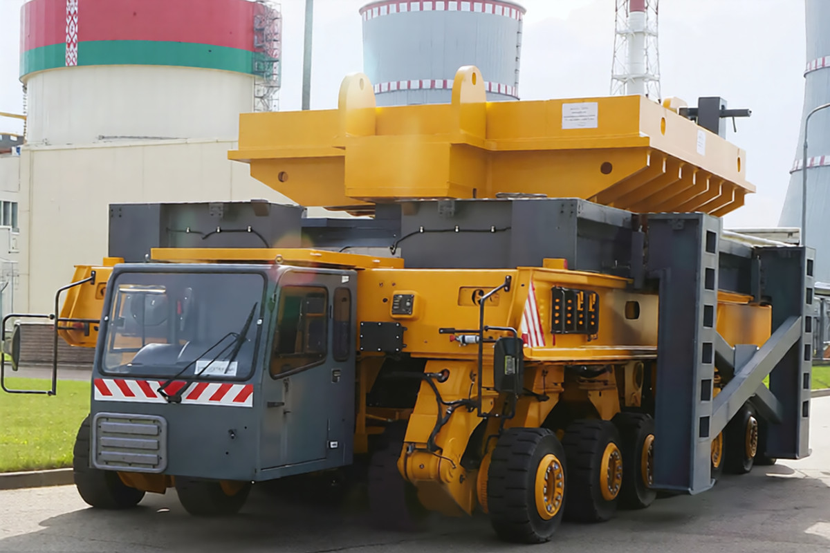 В Белоруссии испытывают БелАЗ для перевозки ядерного топлива