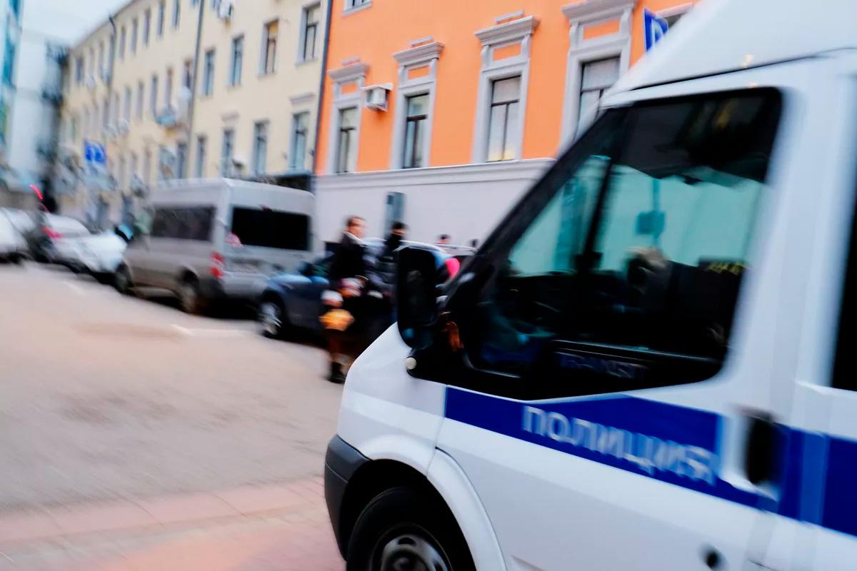 Адвокат указал на шансы ареста школьницы из Москвы, зарезавшей отца в качестве защиты