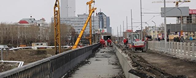 В Екатеринбурге закроют движение на Макаровском мосту