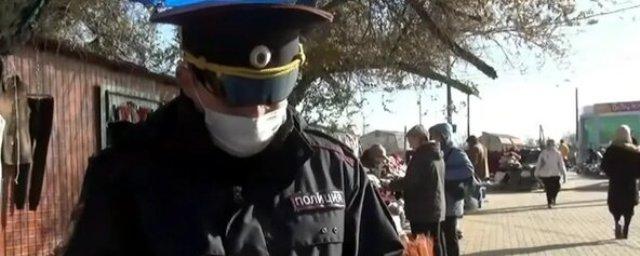 В Астрахани на рынке Большие Исады полиция выявила 192 правонарушения
