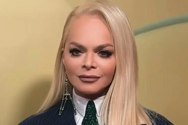 Долина подала иск к курьерам, которые развели ее на 176 млн рублей