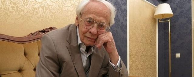 Дмитрий Медведев поздравил режиссера Владимира Наумова с 90-летием