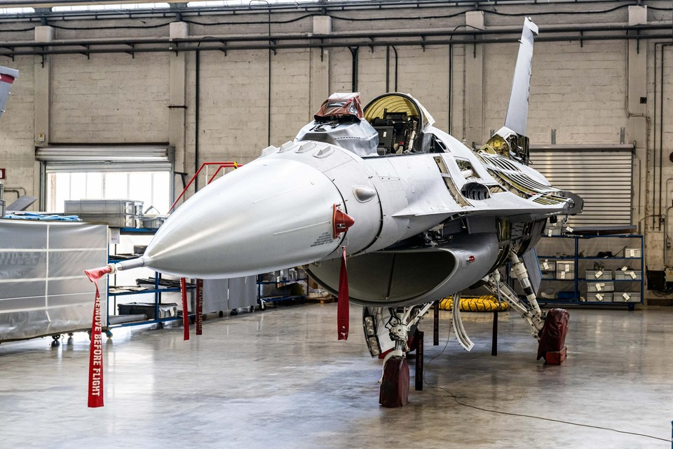 Бельгийский генерал Гетинк сравнил истребители F-16 с «просроченными лекарствами»