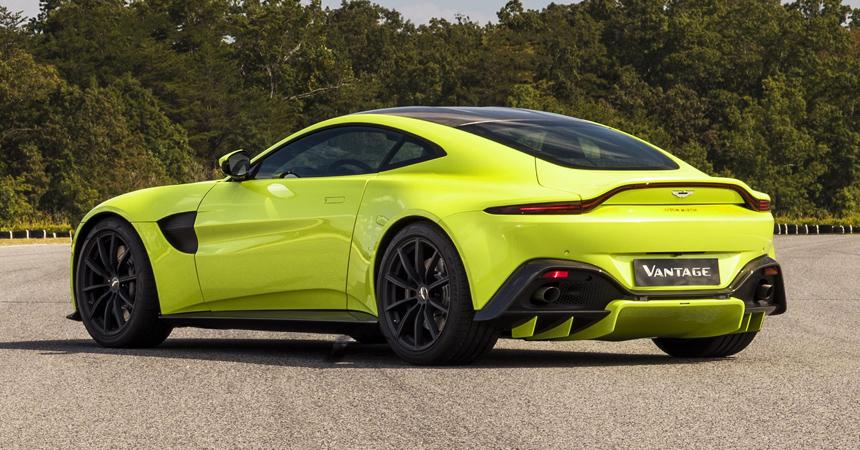 Aston Martin представил обновленный суперкар Vantage