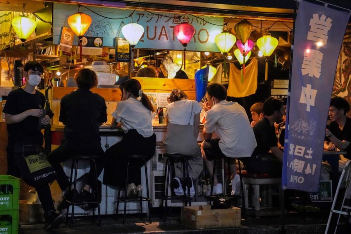 Китайцы стали реже употреблять алкогольные напитки после работы