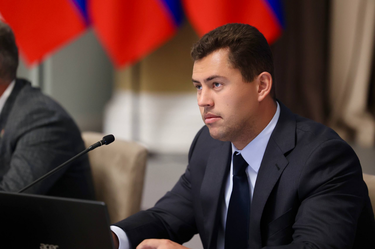 Спикер Липецкого облсовета Владимир Сериков: Депутатский корпус продлил действие выплат сотрудникам правоохранительных ведомств и расширил поддержку резервистов в регионе