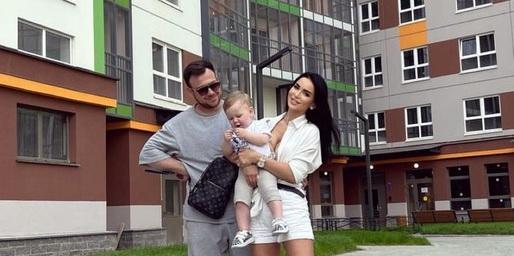 Звезды «Дома-2» Валерий и Анна Блюменкранц купили годовалому сыну квартиру в Санкт-Петербурге