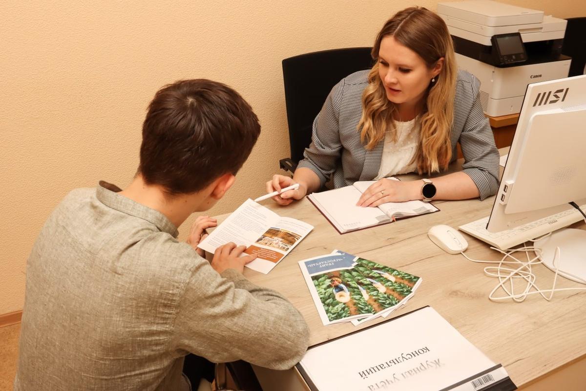 В Луганске заработал центр поддержки фермеров и сельхозкооперации