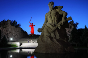 A Living Textbook: How Video Lessons from the Ministry of Education Enrich the School Curriculum